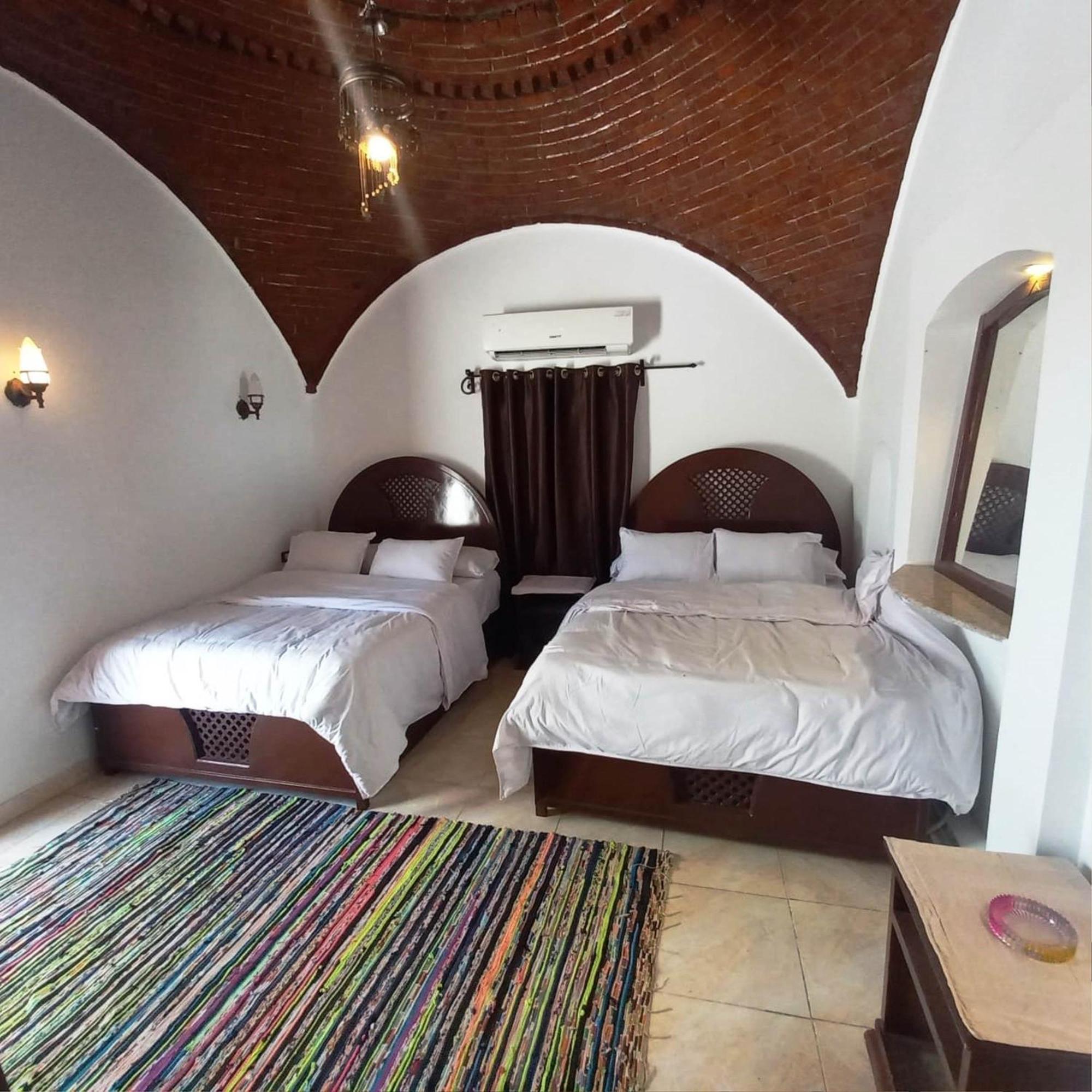 Villa Giulio Luxor Guest House Exterior foto